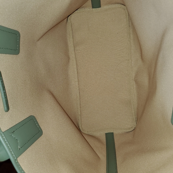 AUTHENTIC Michael Kors tote purse💖  💖 - Picture 6 of 9